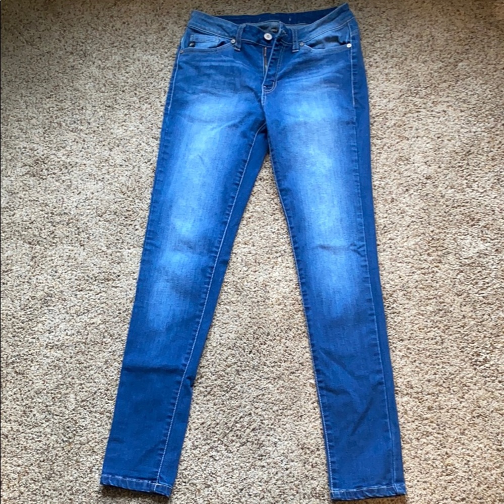 KanCan medium wash skinny jeans